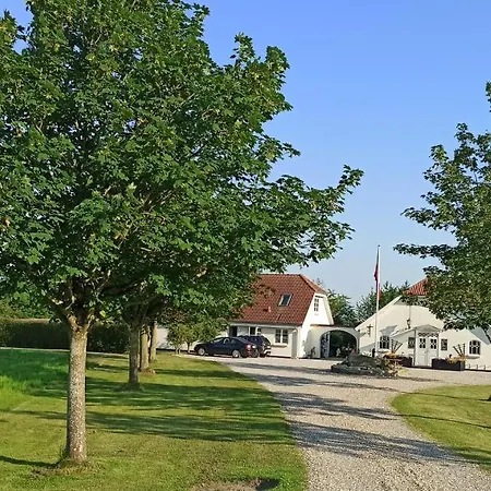 Bed and breakfast Dragondrum Bed & Kitchen Ullerslev